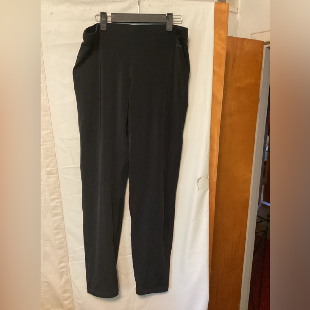 GUY LAROCHE LEGGINGS SZ 3XL